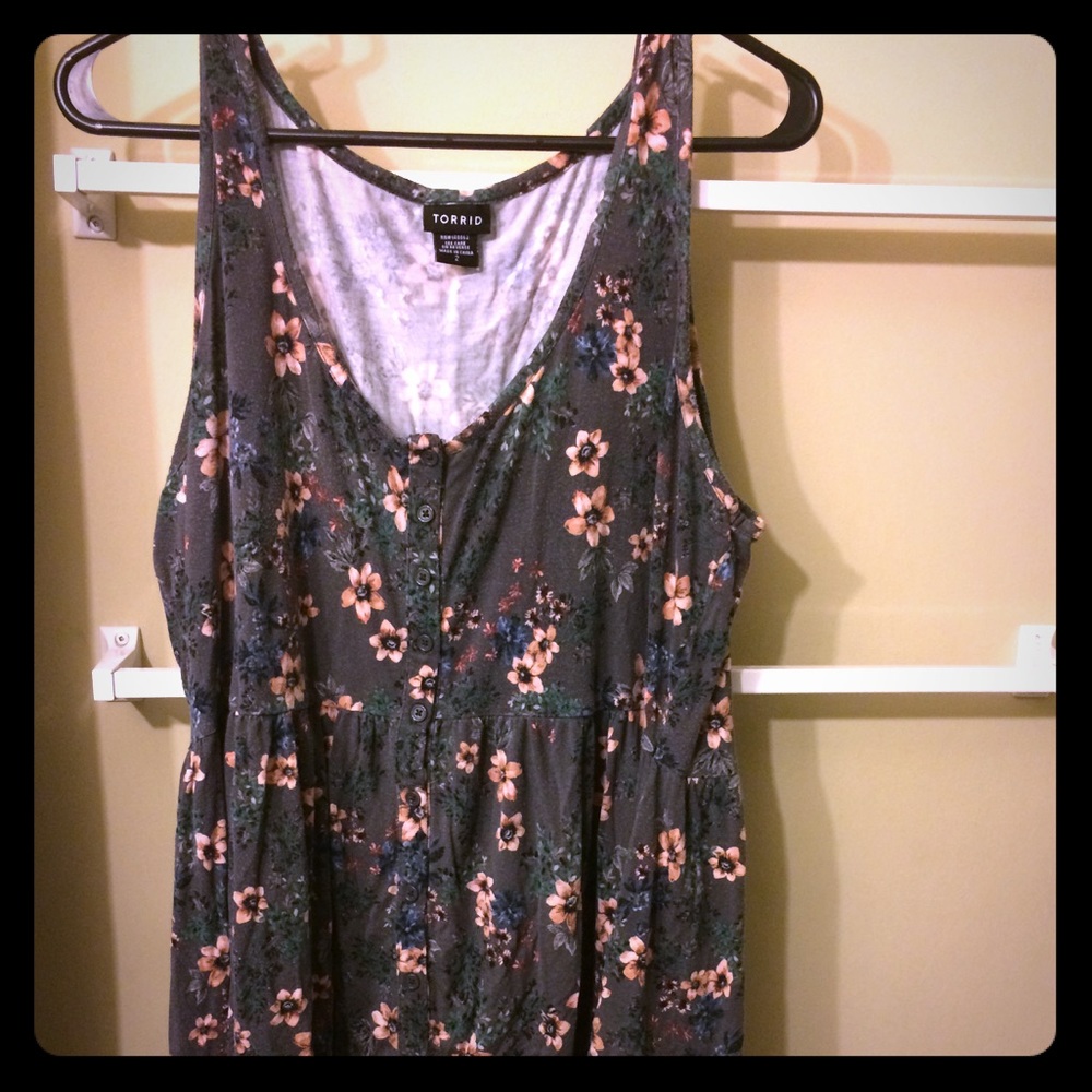 High low floral tank
